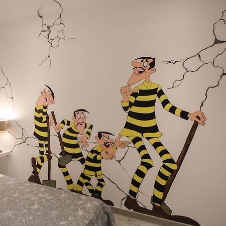 La Bd : Joli T2 Renove /Wi-Fi/Centre-Ville Angoulême Esterno foto
